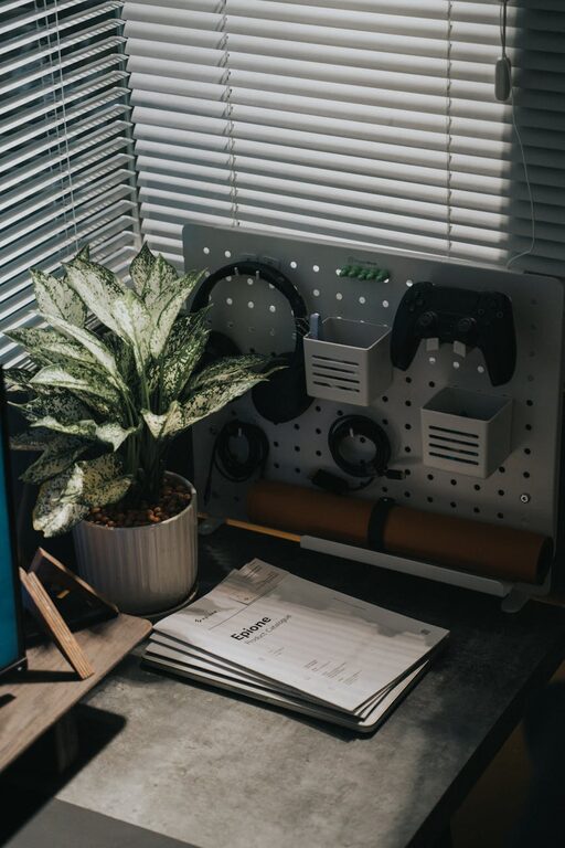 Tips for Creating a Cozy and Productive Home Office Space